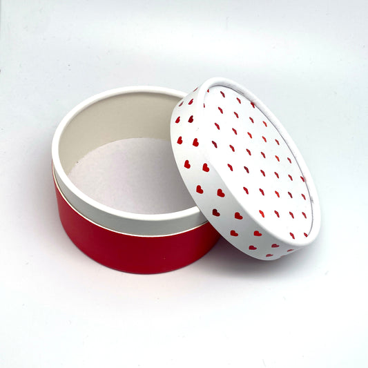 Runde Box mit Herzen - Paper Tube