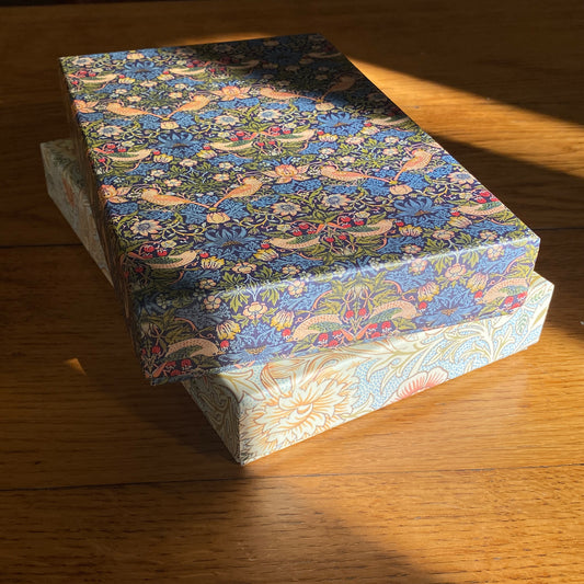 Box - William Morris Muster