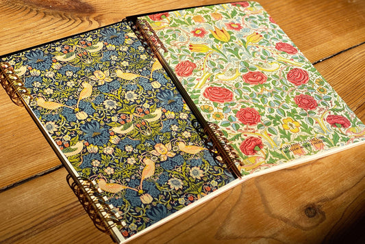 Notizheft A5 liniert - William Morris Muster - Ringheftung